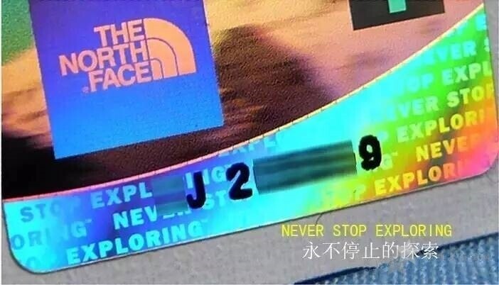 北面The North Face 羽绒服怎么辨别真假，户外衣服细节签别11