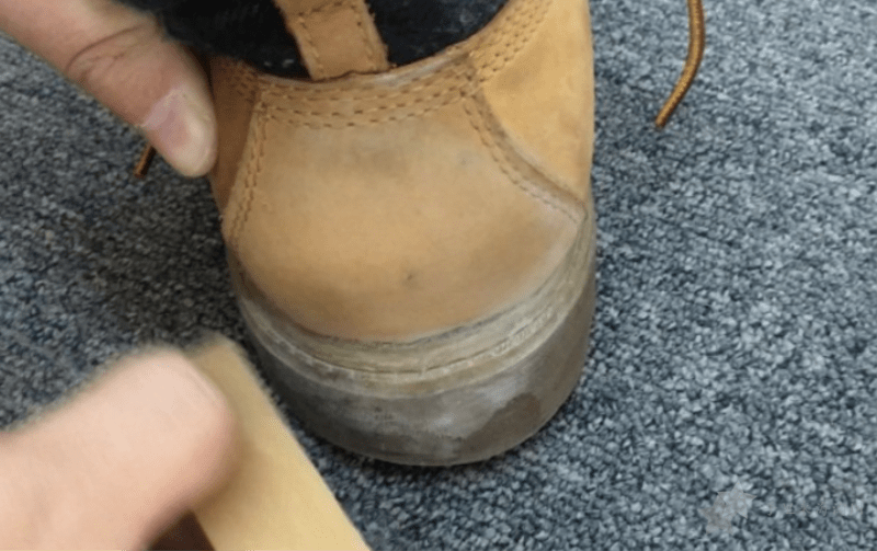 TImberland大黄靴如何清洁 TImberland大黄靴的打理保养方法 TImberland大黄靴如何清洁,TImberland大黄靴保养步骤5